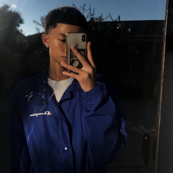 Champion Windbreaker - Picture 2 of 3